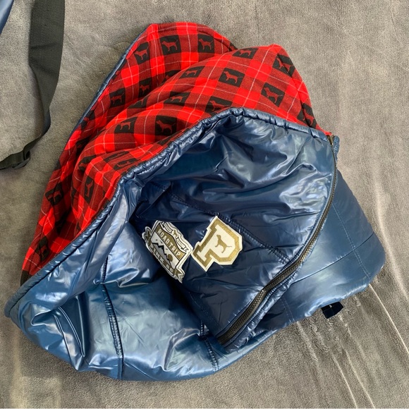 PINK Victoria’s Secret Packable Flannel Sleeping Bag - Picture 2 of 8
